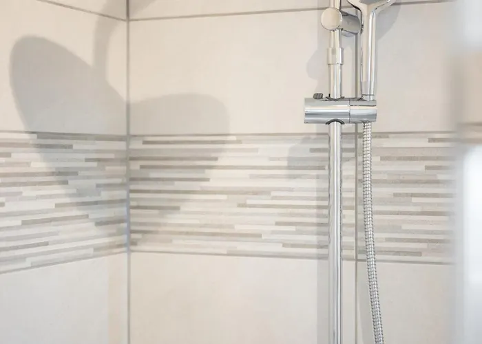 Le Berkeley, Renove 1 Chambre, Front De Mer, Parking, Ac * מנטון